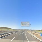 Controlado el incendio de un camión en Santa Cruz de Mudela que se salda con un herido de 55 años