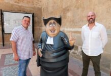 Óscar García, el genio detrás de las estatuas de Don Quijote de La Mancha de Argamasilla de Alba