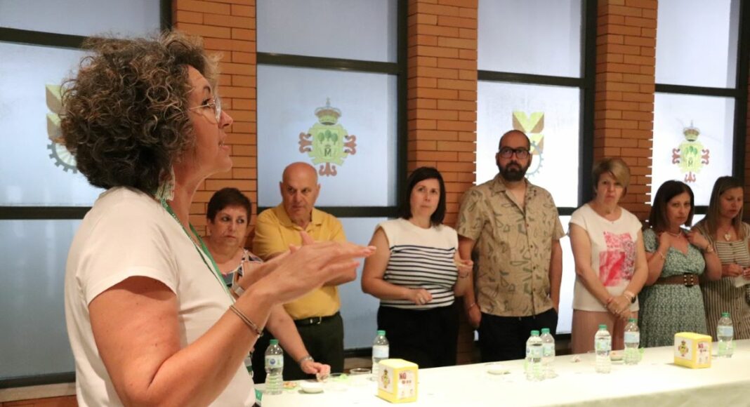 Charla de pistacho en fercam