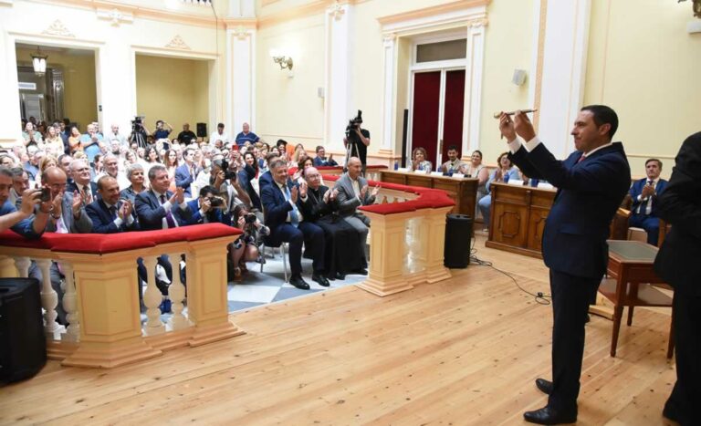 Constituida la Diputación de Cuenca con Álvaro Martínez Chana que repite como presidente Constituida la Diputación de Cuenca con Álvaro Martínez Chana que repite como presidente