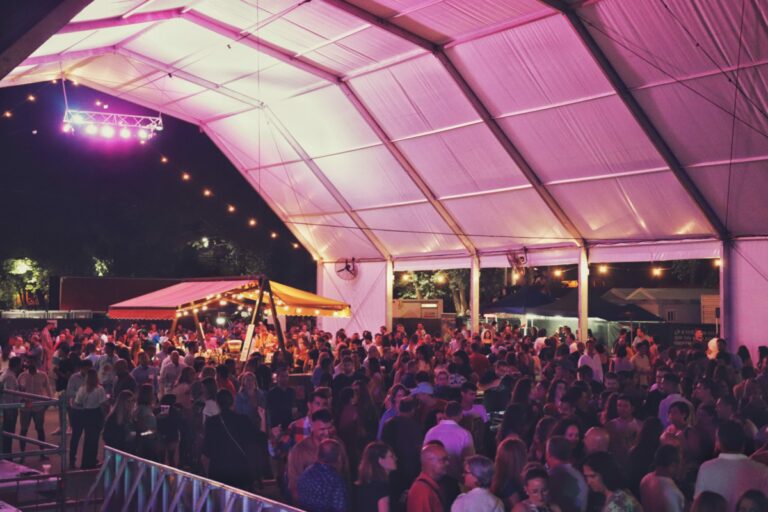 Arde Bogotá, Seguridad Social, Camela, La madre del topo y Second DJ estarán presentes en el Ika Festival de Iniesta