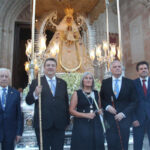 Miguel Ángel Valverde honra a la patrona de Ciudad Real durante procesión de la Octava