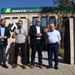 Julián Nieva visita las instalaciones de Mercomancha: “Los mejores melones y sandías del mundo salen de Manzanares”