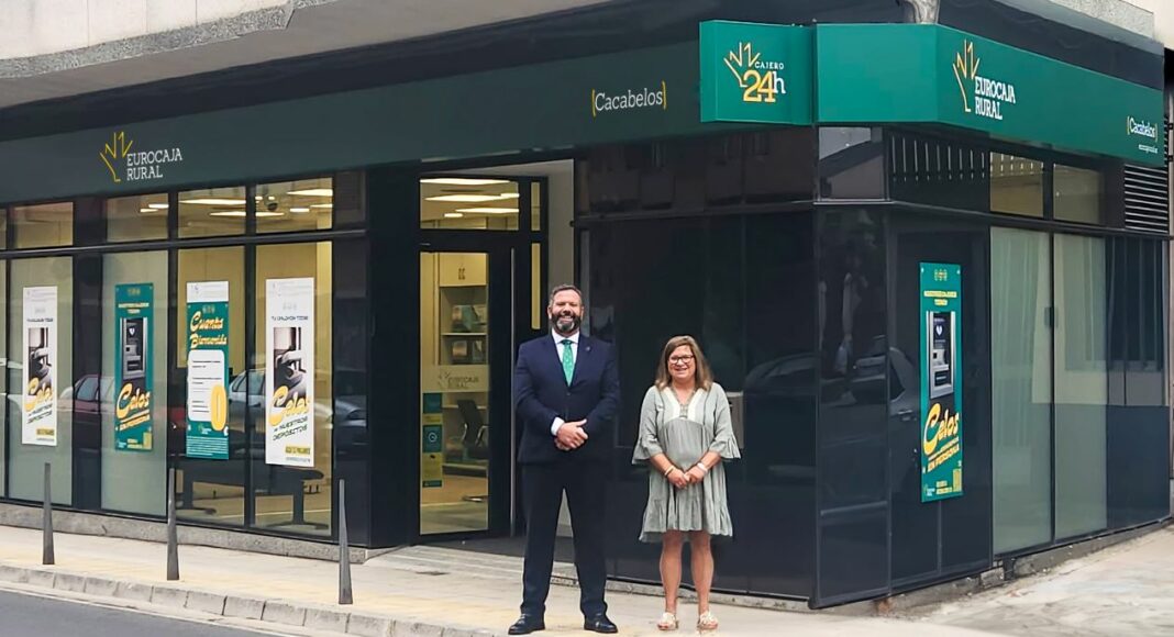 Nueva sede Eurocaja Rural en Cacabelos