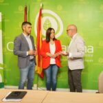 Comsermancha implementará una red de 166 contenedores para el reciclaje de aceite usado