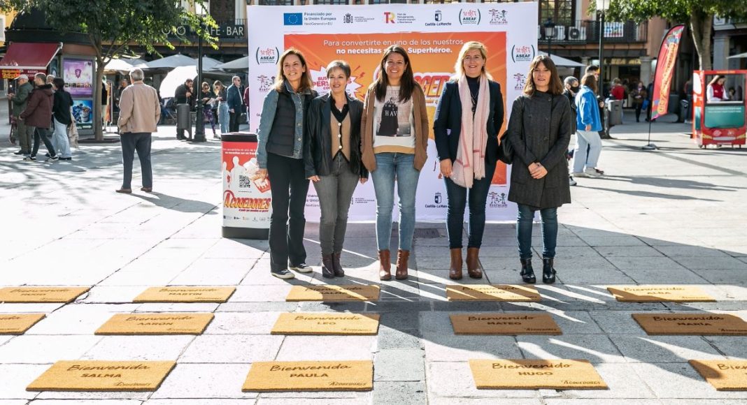 Bárbara García Torijano y familias de acogida