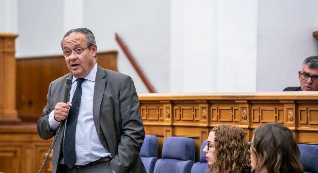 Juan Alfonso Ruiz Molina 051023
