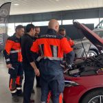 Bomberos del Ayuntamiento de Cuenca se forman de cara a intervenciones en accidentes de tráfico de vehículos eléctricos