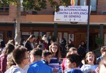 La erradicación de la violencia contra la mujer se ha conmemorado esta mañana en Bolaños de Calatrava