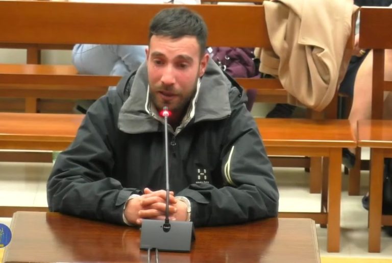 La Fiscalía sube a 40 años la petición de pena para el presunto parricida de Brihuega La Fiscalía sube a 40 años la petición de pena para el presunto parricida de Brihuega