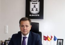 Manuel Serrano tacha de «charlatán» a Sergio Gutiérrez por polémica de tránsfugas