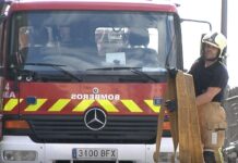 Incendio en una vivienda de Pedro Muñoz deja un joven afectado por inhalación de humo