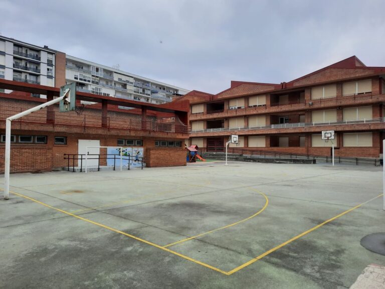 Rechazo a que se adelante cada vez más el inicio del curso escolar en C-LM