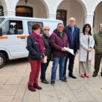 Una furgoneta de Manzanares prestará servicio a las casas de enfermos saharauis en Argel