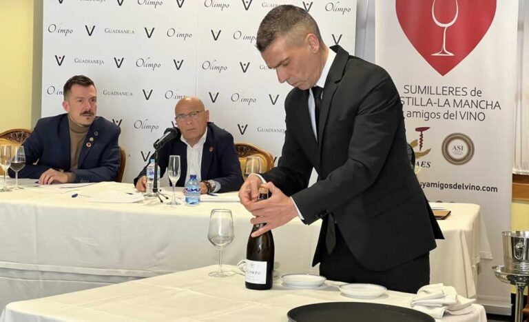 Los Sumilleres: de la realeza en la Edad Media a ser la ‘mano derecha’ de muchos chefs