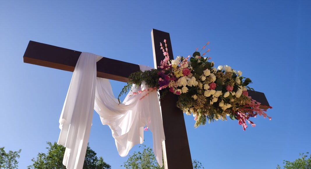 Cruces y rondas de mayo en Manzanares