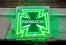 Susto en una farmacia de Talavera tras un atraco con una pistola simulada