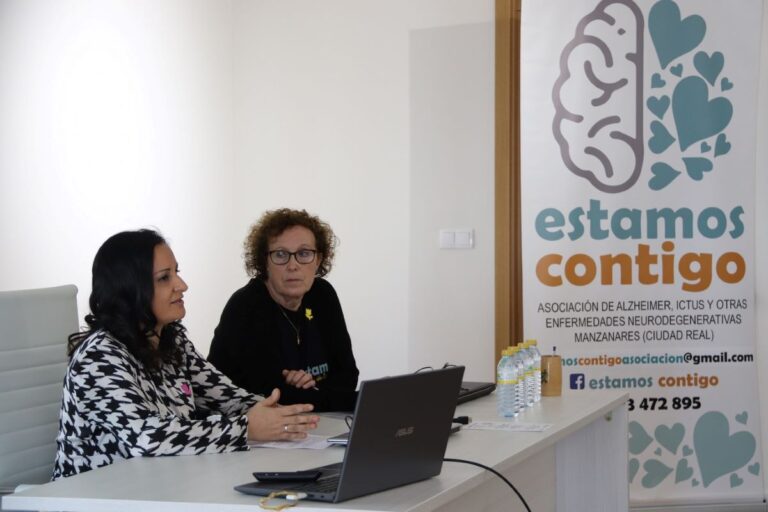 Impacto emocional, avances terapéuticos y terapias complementarias en la I Jornada de Párkinson en Manzanares