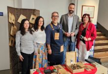 ‘Huellas de vida’ da voz a doce autores contemporáneos en pliegos de cordel desde Manzanares