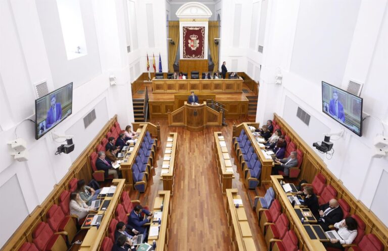 Vivienda y Mercosur, a debate en el pleno de las Cortes C-LM este jueves