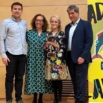 El Hospital La Mancha Centro recibe la mención ‘Embajador Adelante Castilla-La Mancha’ por su trabajo con la Unidad de ELA