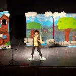 El Teatro Auditorio de Argamasilla de Alba se transformó en una divertida aula de inglés