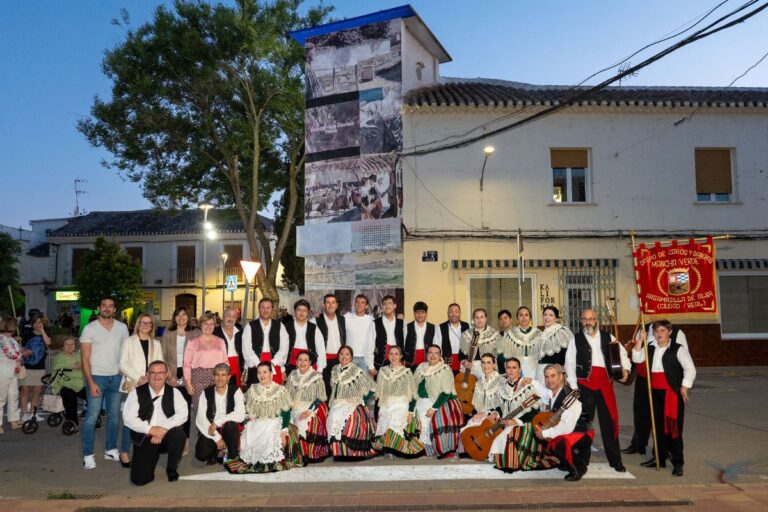 Presentado en Argamasilla de Alba el mural ‘Guadiana’, basado en una serie de TVE emitida en 1974-1975