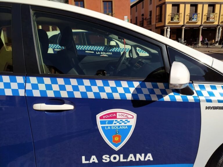 Denuncian un local de ocio de La Solana que operaba sin licencia municipal