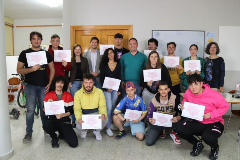 El programa ‘Talento joven’ forma a 15 personas desempleadas de Manzanares