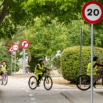 Escolares de 5º curso del CEIP Divino Maestro de Argamasilla de Alba ponen en práctica sus conocimientos de educación vial