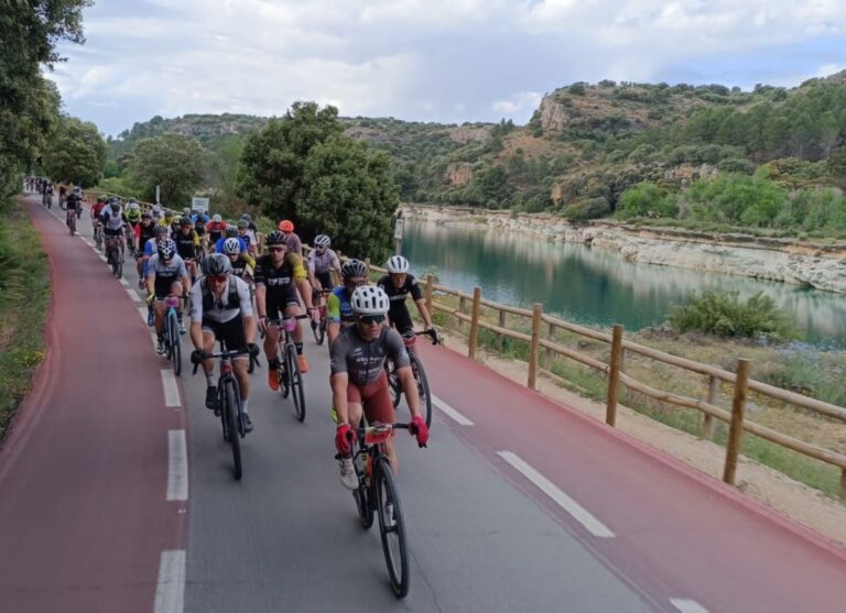 Unos 850 deportistas participaron en la Ultramaratón BTT Gigante Lagunas de Ruidera 2024