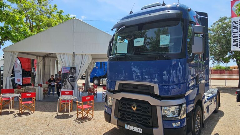 Las empresas valoran la “calidad” de los visitantes de la V Feria Nacional de Vehículos Industriales de Ocasión