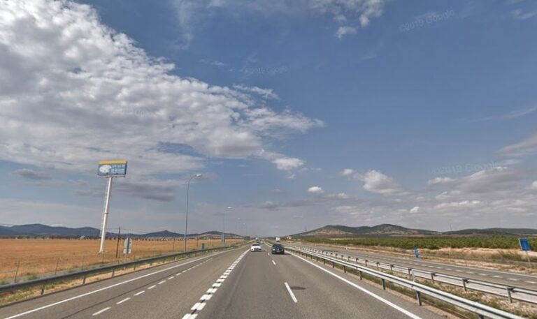 Dos fallecidos en un accidente de tráfico en la A-40 en Torrejoncillo del Rey