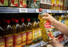 Los españoles vuelven a pagar IVA desde hoy al comprar leche, pan, huevos, frutas y aceite de oliva