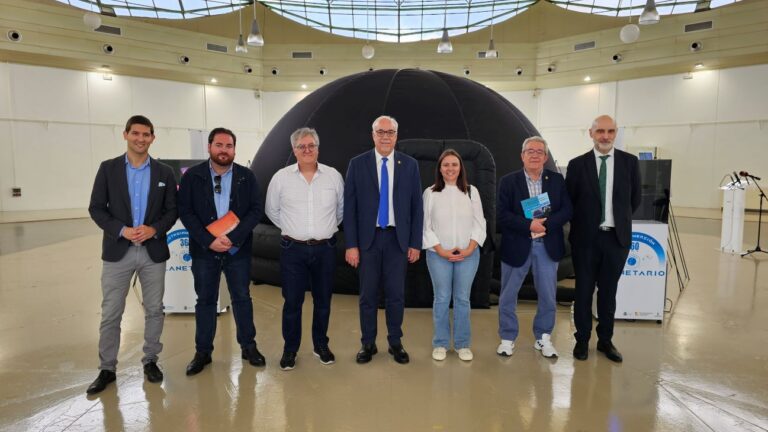 Despega ‘Astro Inmersión 360 Art’, finalista de Emprende en Manzanares, una experiencia que nos acerca a las estrellas