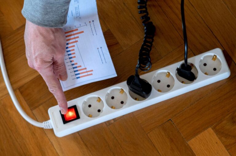 Apagón simbólico en C-LM este sábado por la Hora del Planeta