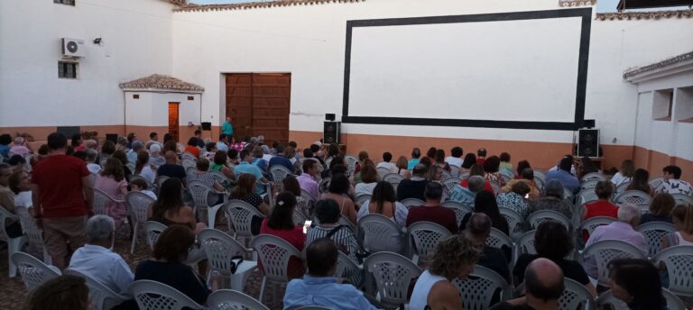El cine de verano de Manzanares enciende su proyector el 4 de julio