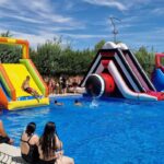 La Concejalía de Deportes organizó una gran fiesta acuática en la piscina municipal