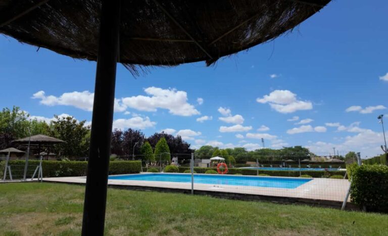 La piscina de verano de Campo de Criptana modifica su horario y alarga la temporada hasta septiembre