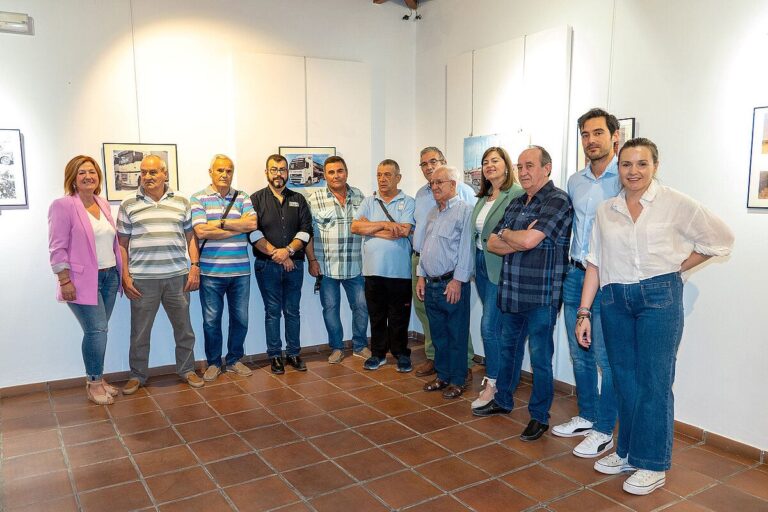 Más allá de la nostalgia: Argamasilla exhibe los desafíos y logros del transporte local