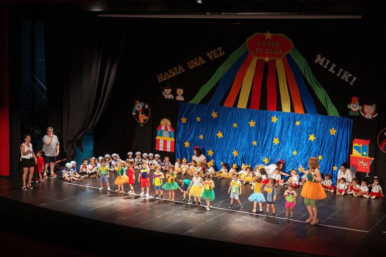 Sonia González anuncia la construcción de un aula para bebés desde los 6 meses en la escuela infantil