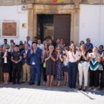 Tristeza y rabia en Las Pedroñeras en recuerdo de la mujer asesinada junto a sus dos hijos menores