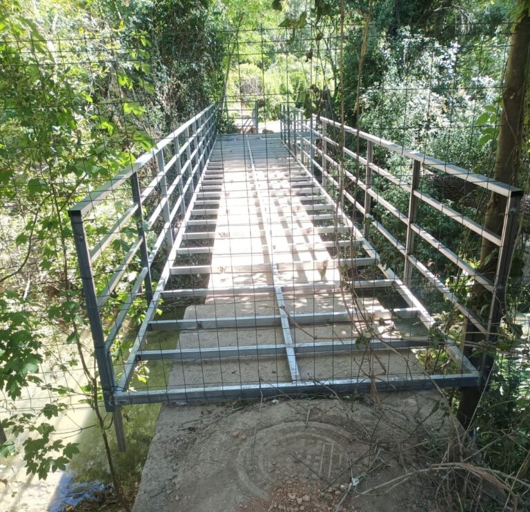 Denuncian ante el Seprona la construcción de un puente «presuntamente ilegal» sobre el río Júcar