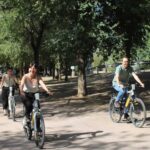 Ponen en marcha una estación de alquiler de bicicletas eléctricas en las Lagunas de Ruidera