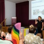 El miedo y la desconfianza, principales obstáculos para denunciar los delitos de odio contra el colectivo LGTBIQ+