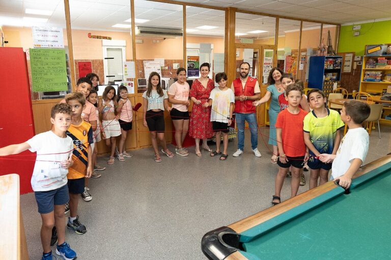 Cruz Roja imparte un taller LGTBI a más de 30 niños y niñas en la Ludoteca de Argamasilla de Alba