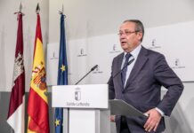 C-LM cree que el cupo catalán no fraguará por anticonstitucional y bromea con que si así fuera Cataluña convocaría los CPFF