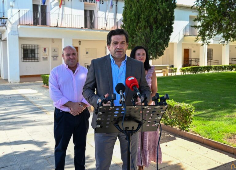 Valverde anuncia que la Diputación pondrá en marcha un nuevo “Plan de Impulso Municipal a la Inversión” en el mes de septiembre