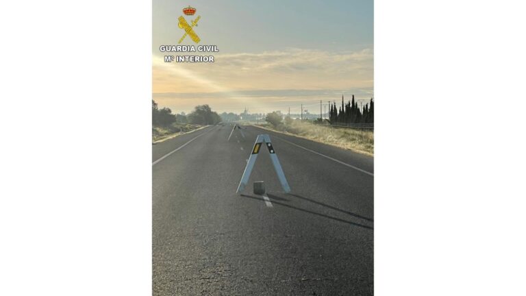 Investigados cuatro menores tras colocar obstáculos en medio de la carretera N-430 en Ciudad Real