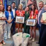 Celia García y Nayra Solís, campeonas del mundo con la selección española juvenil de balonmano, visitan la Diputación de Ciudad Real